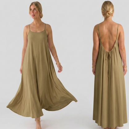 Everyday house dress that flatters every figure.